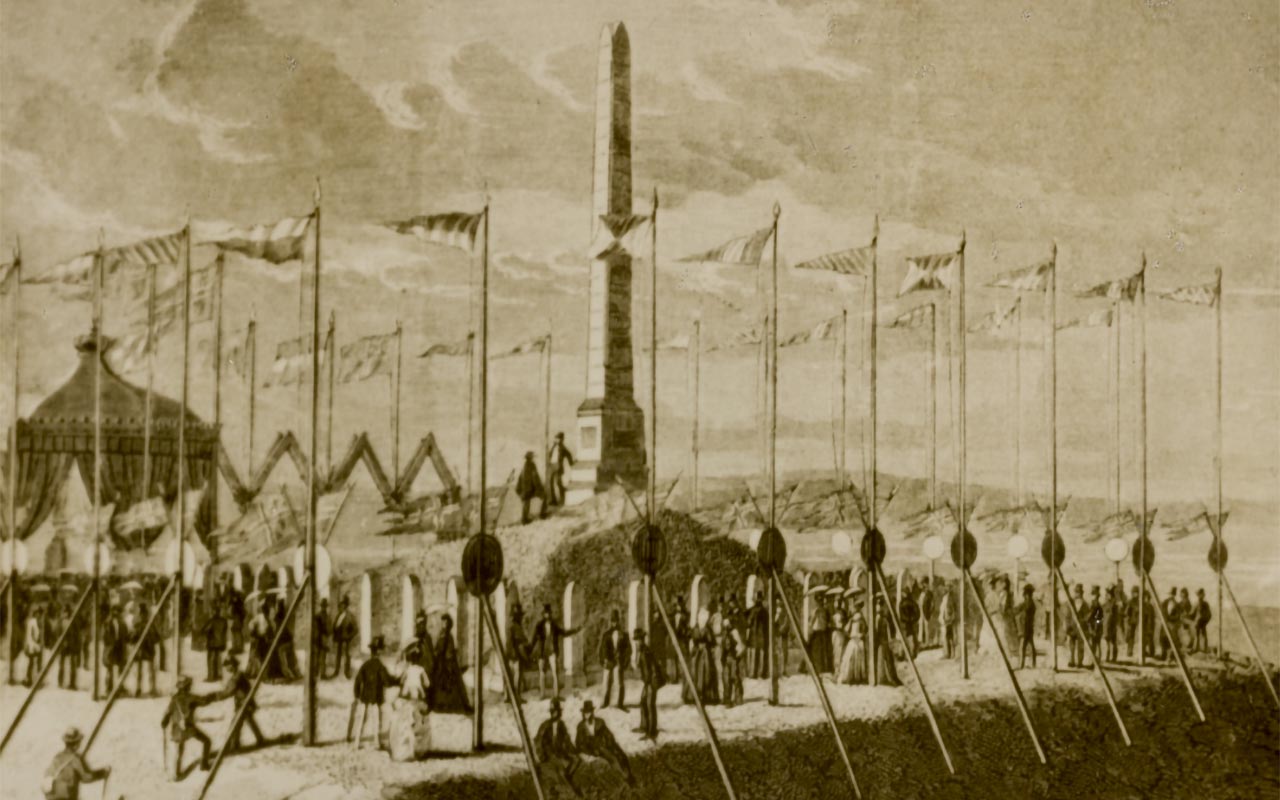 Prospektkort_Minnesmerke-Haraldshaugen_1872-16z10 Prospektkort fra avdukingen av Haraldsstøtten ved tusenårsfesten i 1872